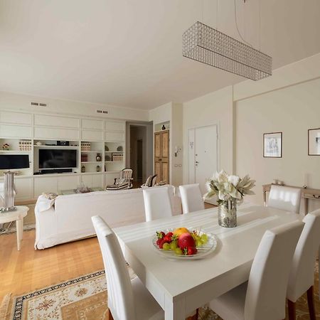 Casa Gramsci Luxury Apartment Pesaro Ngoại thất bức ảnh