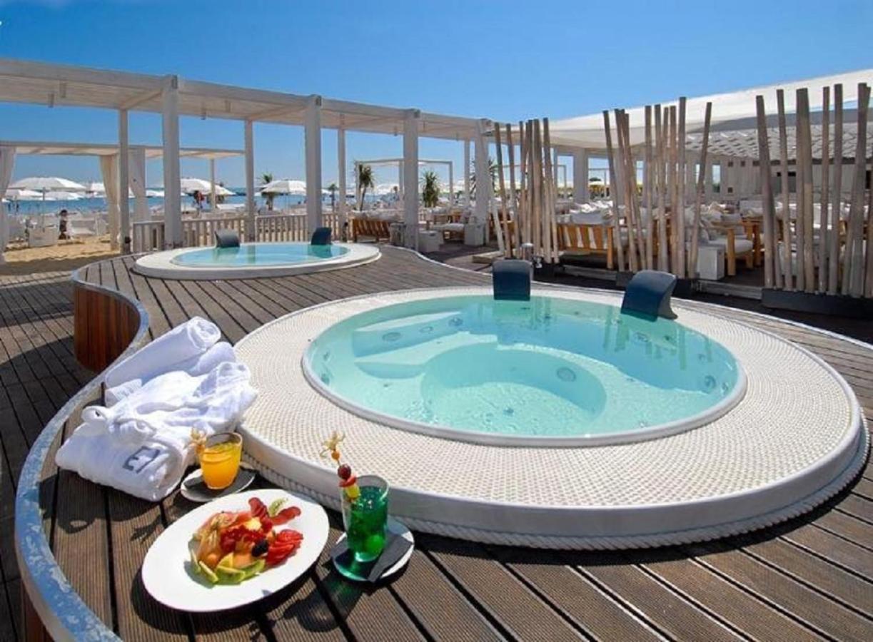 Casa Gramsci Luxury Apartment Pesaro Ngoại thất bức ảnh