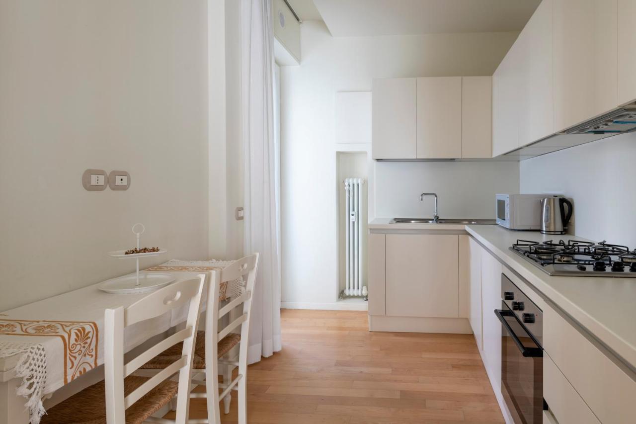 Casa Gramsci Luxury Apartment Pesaro Ngoại thất bức ảnh