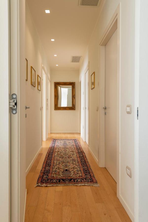 Casa Gramsci Luxury Apartment Pesaro Ngoại thất bức ảnh